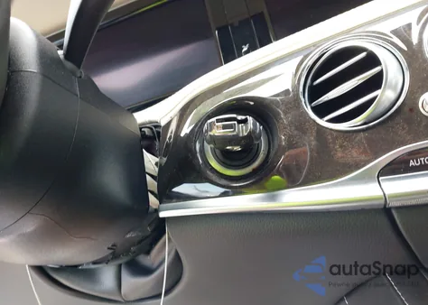 2015 Mercedes-Benz S 550 из США, поврежденный, VIN WDDUG8CB7FA194673